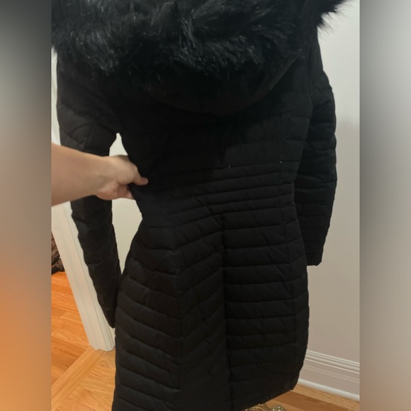 Winter coat - Picture 9 of 10